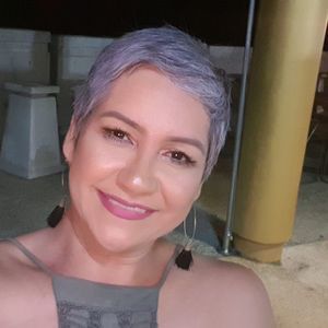 Meet your Posher, L ivette